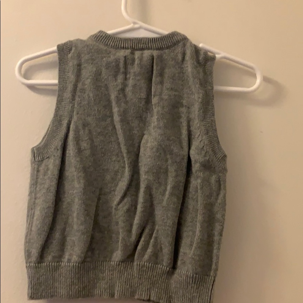 Vest - Picture 2 of 3